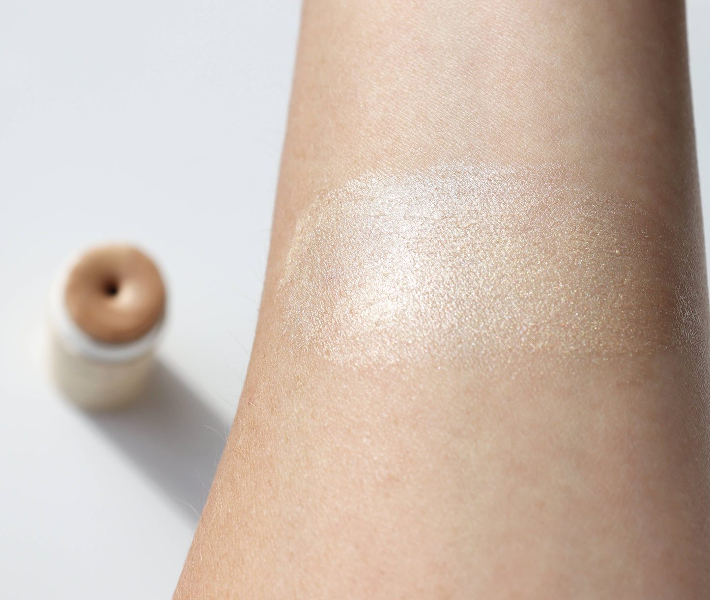 Highlighter | Creamy Highlighter Stick, Illumi